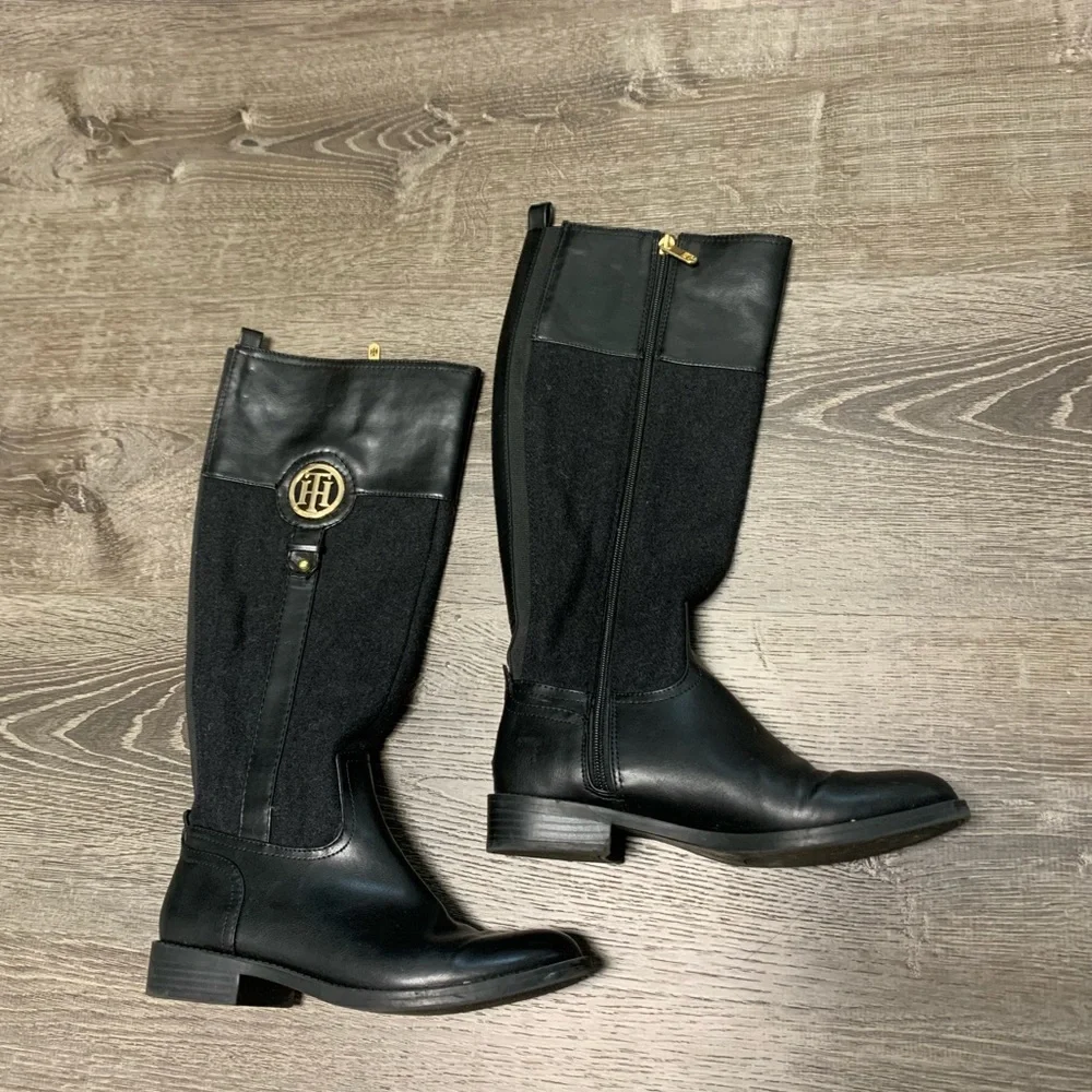 Tommy Hilfiger Riding Style Boots Black Faux Leather and Wool.  Sz 7.   EUC!